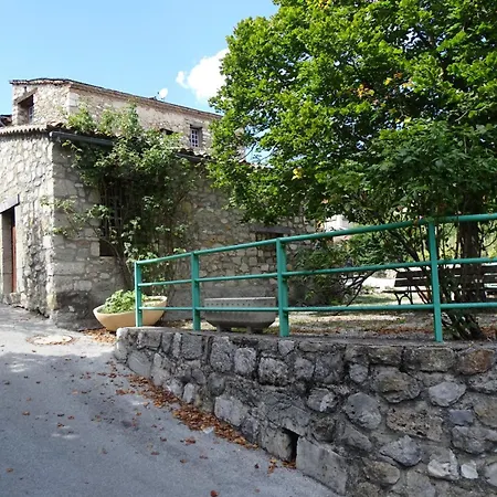 Oda ve Kahvaltı La Fischaumiere